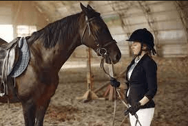Mastering the Art of Horse Riding Commentary: A Comprehensive Guide