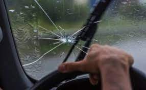 How to Prevent Windshield Cracks: Maintenance Tips for Drivers